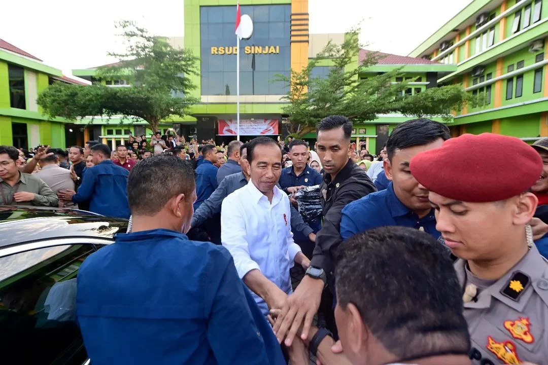Presiden Joko Widodo Berkunjung Ke Rumah Sakit Umum Daerah Sinjai